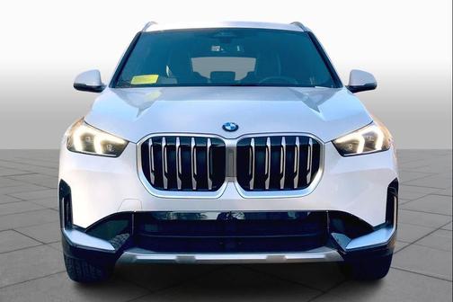 Alpine White 2026 BMW X1 xDrive28i