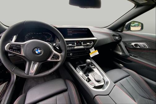 C7P/Frozen Blac 2026 BMW Z4 M40i