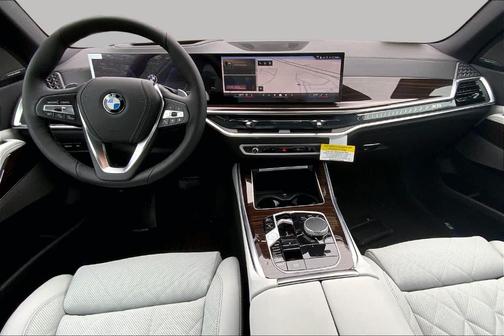Tanzanite Blue II Metallic 2026 BMW X5 xDrive40i