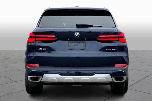 Tanzanite Blue II Metallic 2026 BMW X5 xDrive40i