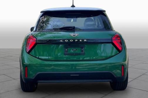 British Racing Green IV Metallic 2026 MINI Hardtop