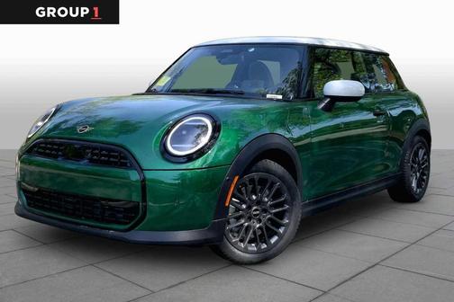 British Racing Green IV Metallic 2026 MINI Hardtop