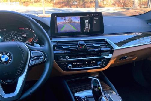 2022 BMW 530 i xDrive