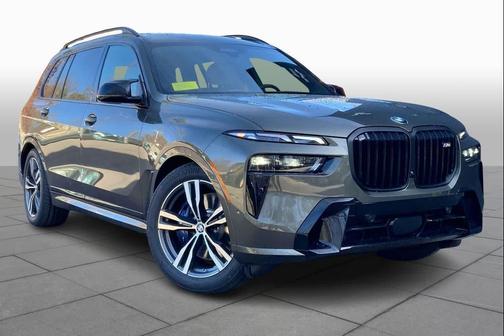 Manhattan Green Metallic 2026 BMW X7 M60i