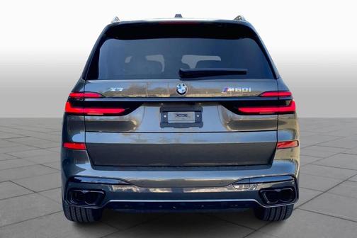 2026 BMW X7 M60i