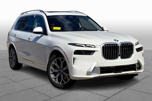 2025 BMW X7 xDrive40i