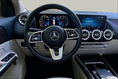 Patagonia Red 2021 Mercedes-Benz GLA 250 Base 4MATIC