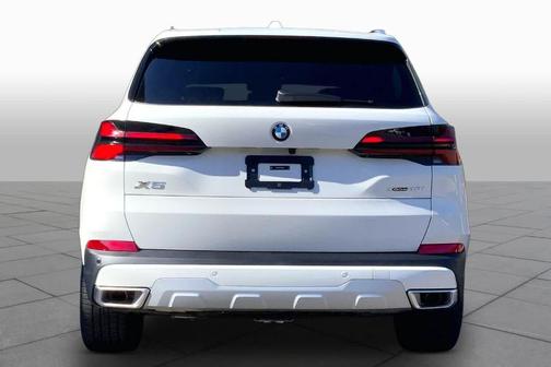 Alpine White 2026 BMW X5 xDrive40i