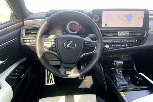 2023 Lexus ES 350 F SPORT Handling
