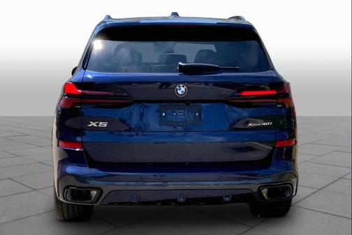 Tanzanite Blue II Metallic 2026 BMW X5 xDrive40i