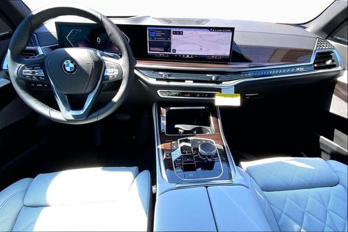 Manhattan Green Metallic 2026 BMW X5 xDrive40i