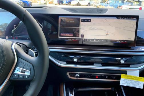 Mineral White Metallic 2026 BMW X5 xDrive40i