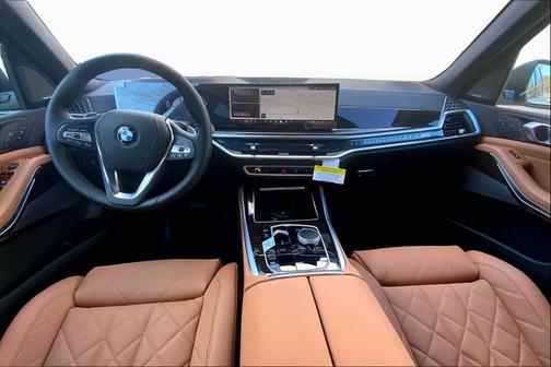 Mineral White Metallic 2026 BMW X5 xDrive40i