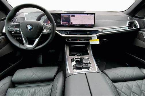 Dravit Grey Metallic 2026 BMW X5 xDrive40i