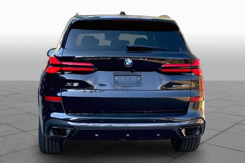 Black Sapphire Metallic 2026 BMW X5 xDrive40i