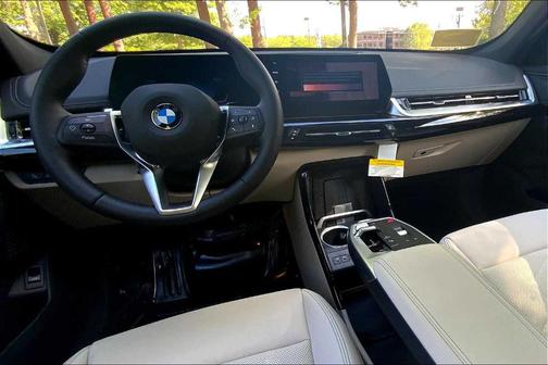 2025 BMW X1 xDrive28i