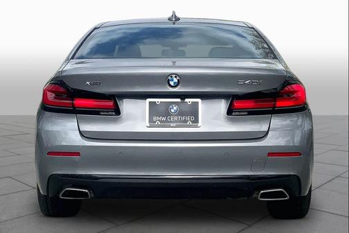 Skyscraper Gray Metallic 2023 BMW 540 i xDrive