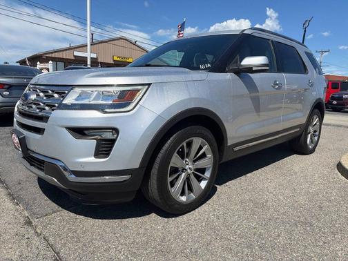 Ingot Silver Metallic 2018 Ford Explorer Limited