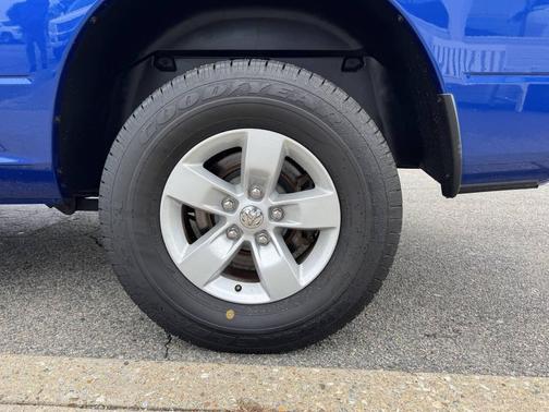 Blue Streak Pearlcoat 2019 RAM 1500 Tradesman