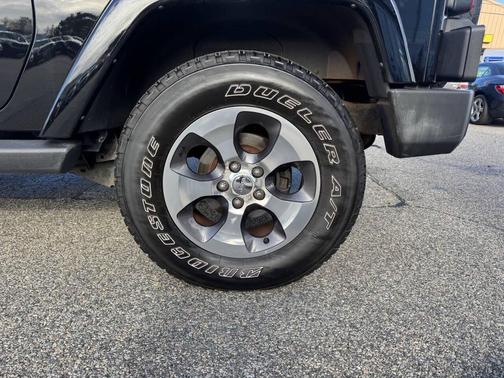 2016 Jeep Wrangler Sahara