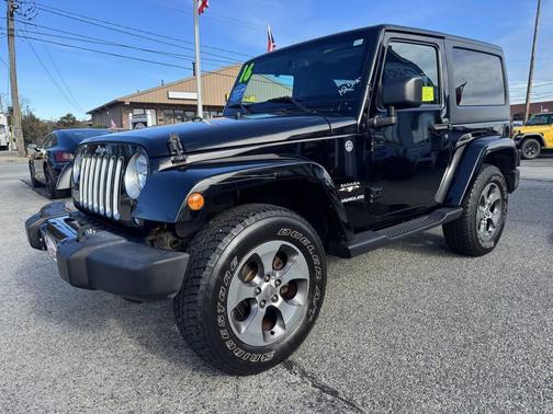 2016 Jeep Wrangler Sahara