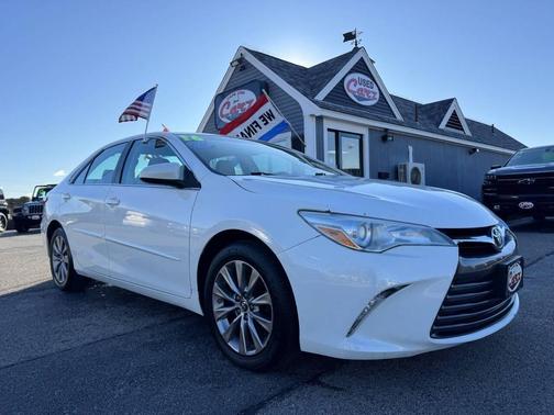 2016 Toyota Camry XLE