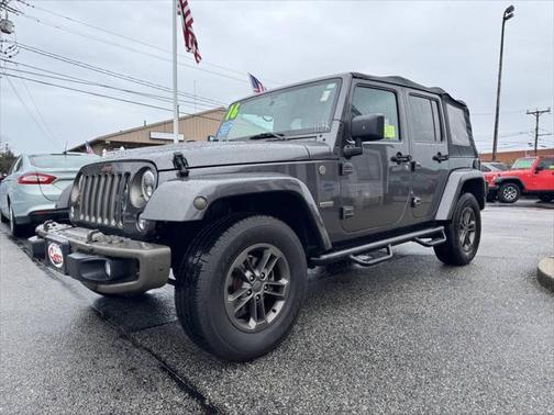 2016 Jeep Wrangler Unlimited Sahara