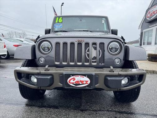 2016 Jeep Wrangler Unlimited Sahara