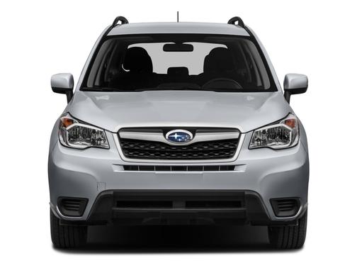Crystal White Pearl 2016 Subaru Forester 2.5i