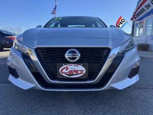 2022 Nissan Altima 2.5 SV