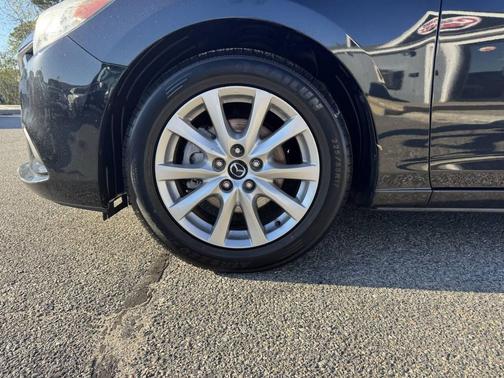 Jet Black Mica 2016 Mazda Mazda6 i Sport