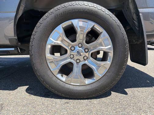 Carbonized Gray Metallic 2022 Ford F-150 Platinum