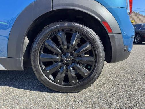 Blue 2017 MINI Countryman Cooper ALL4