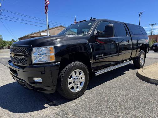 Black 2014 Chevrolet Silverado 2500 LT
