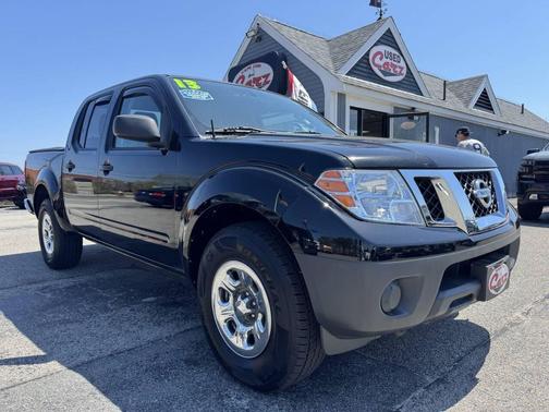 Super Black 2013 Nissan Frontier S Truck