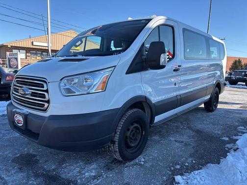 2017 Ford Transit-350 XLT