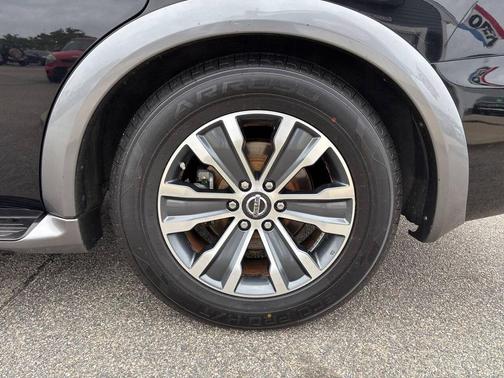 Super Black 2019 Nissan Armada SL
