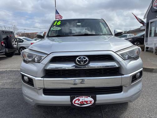 Classic Silver Metallic 2016 Toyota 4Runner Limited