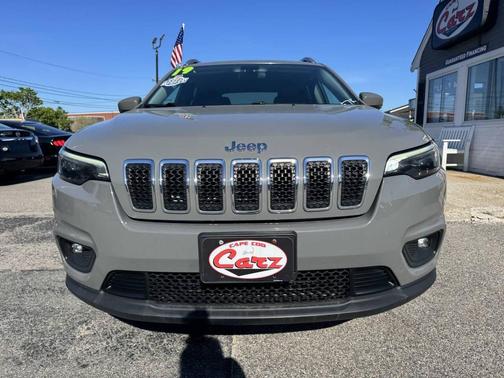 Olive Green Pearlcoat 2019 Jeep Cherokee Latitude Plus