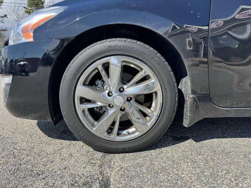 Super Black 2015 Nissan Altima 2.5 SL