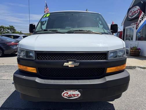 Summit White 2019 Chevrolet Express 2500 Work Van