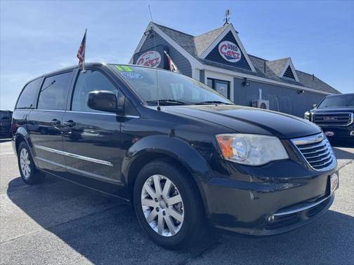2013 Chrysler Town & Country Touring