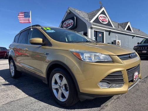 Karat Gold 2014 Ford Escape SE
