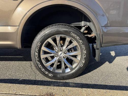 2015 Ford F-150 Lariat