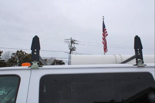 Oxford White 2003 Ford E350 Super Duty XL Wagon