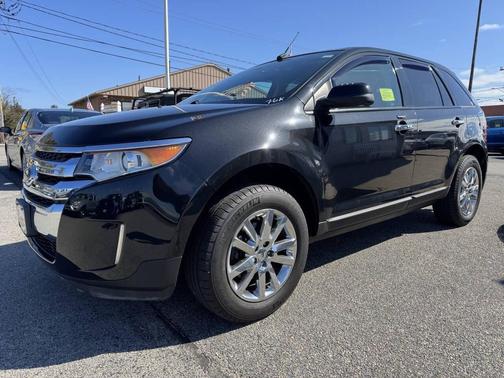 Tuxedo Black Metallic 2013 Ford Edge SEL