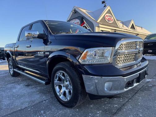 2016 RAM 1500 Laramie