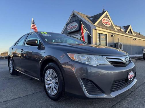 2014 Toyota Camry Hybrid LE