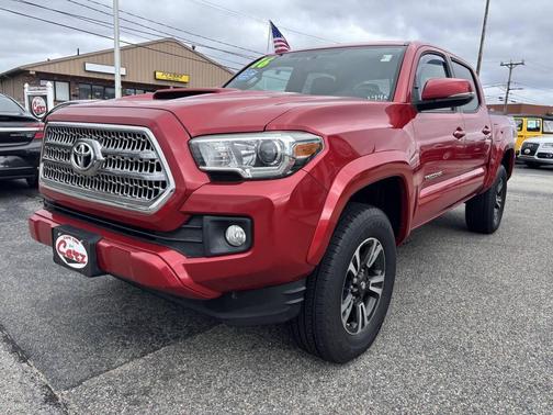 2016 Toyota Tacoma TRD Sport