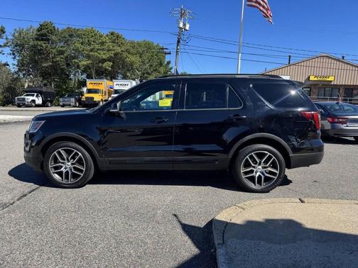2017 Ford Explorer sport